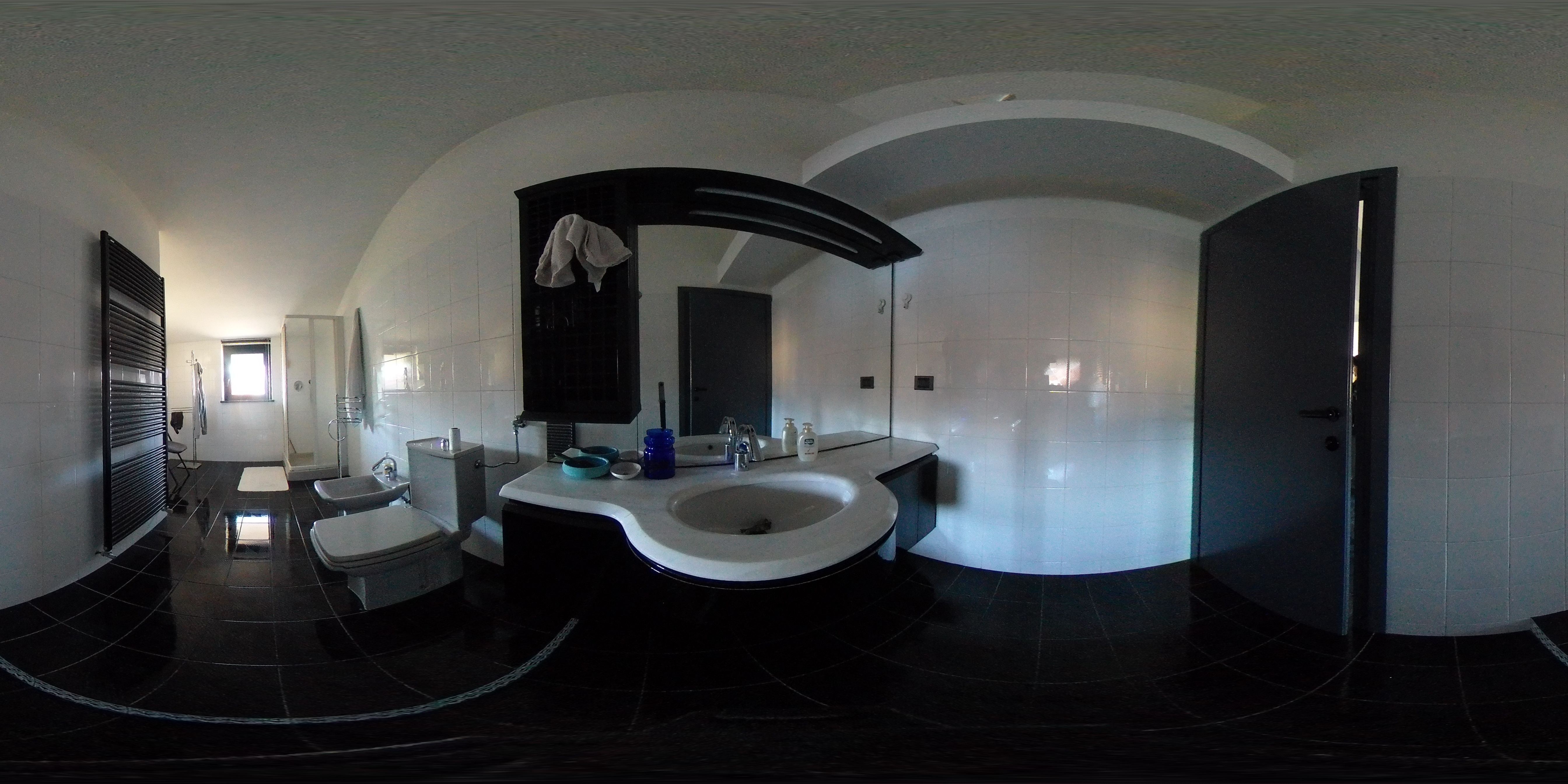 Villa bifamiliare in Vendita Cuorgnè