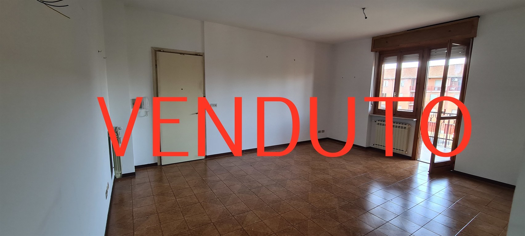 Luminoso quadrilocale con mansarda e box auto